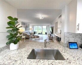 2671 S Course Dr in Pompano Beach, FL - Building Photo - Building Photo