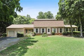 119 Woodlawn Dr NE in Marietta, GA - Building Photo - Building Photo