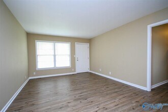 4736 Bluehaven Dr NW in Huntsville, AL - Building Photo - Building Photo