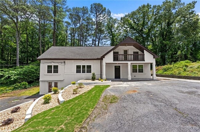 property at 1887 Shalimar Dr NE