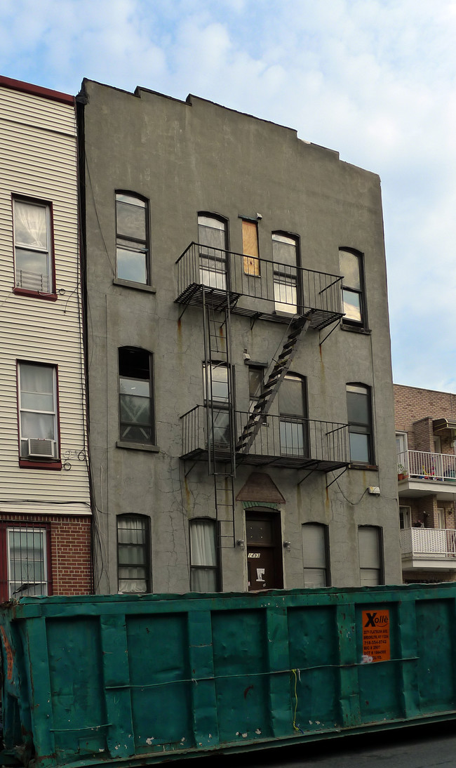 1493 Gates Ave in Brooklyn, NY - Building Photo - Building Photo