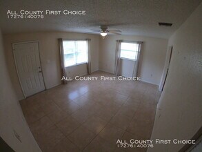 1042 Oak St-Unit -A in Dunedin, FL - Building Photo - Building Photo