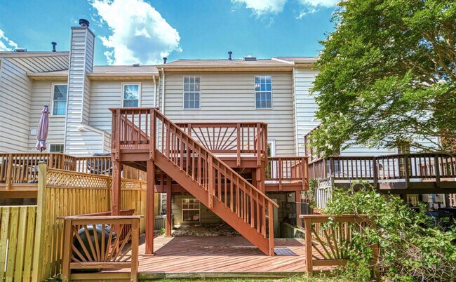 6003 Bingley Rd in Alexandria, VA - Building Photo - Building Photo
