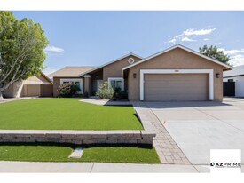 2041 W Rockwell Dr in Chandler, AZ - Building Photo