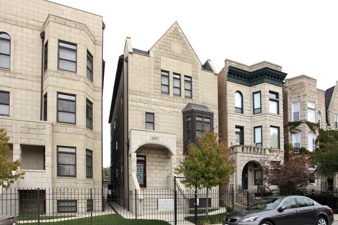 4435 S Oakenwald Ave in Chicago, IL - Building Photo