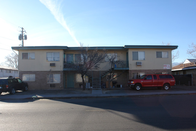 250 Grove St in Reno, NV - Building Photo - Building Photo