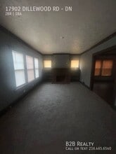 17902 Dillewood Rd in Cleveland, OH - Building Photo - Building Photo