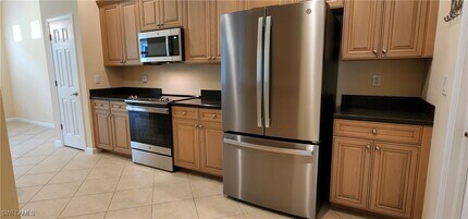 7856 Founders Cir in Naples, FL - Building Photo - Building Photo