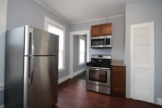76 Warren St in New Haven, CT - Building Photo - Building Photo
