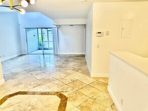 5357 Buckhead Cir, Unit 1030 in Boca Raton, FL - Building Photo - Building Photo
