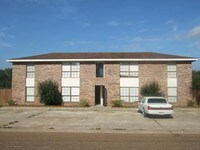 Building Photo - 350 Dees St Apartments in Deridder, Louisiana