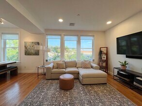 46 Geneva St in Boston, MA - Building Photo - Building Photo