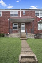 1005 Kayden Ln in Essex, MD - Building Photo
