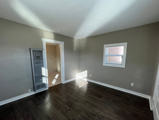 421 Prospect Ave NW in Albuquerque, NM - Building Photo - Building Photo