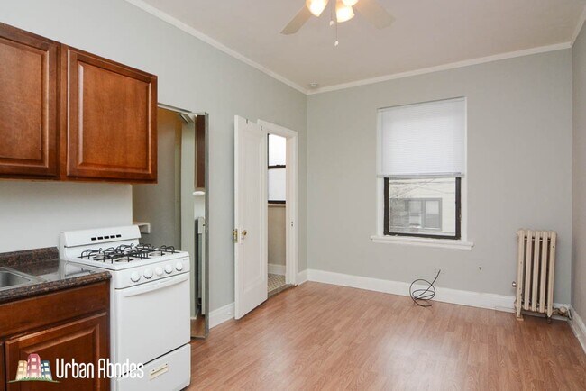 3832 N Fremont, Unit A00C in Chicago, IL - Building Photo - Building Photo