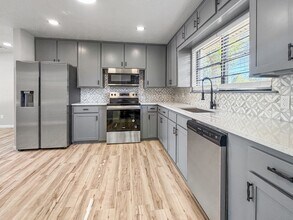 1702 W Boyd St in Norman, OK - Building Photo - Building Photo