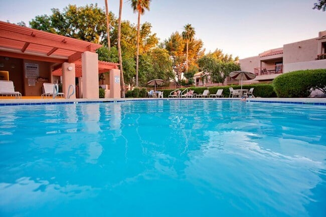 9695 N 93rd Way in Scottsdale, AZ - Building Photo - Building Photo