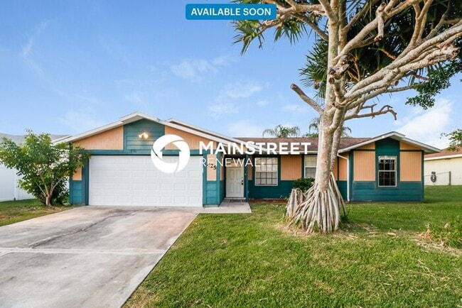 property at 425 NW 4th St