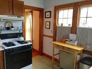 45 Harding Ave in Branford, CT - Building Photo - Building Photo