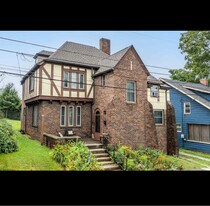 126 Simpson St in Morgantown, WV - Building Photo