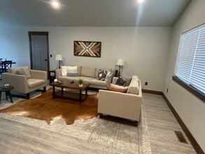 135 One Wy Lp in Hamilton, MT - Building Photo - Building Photo