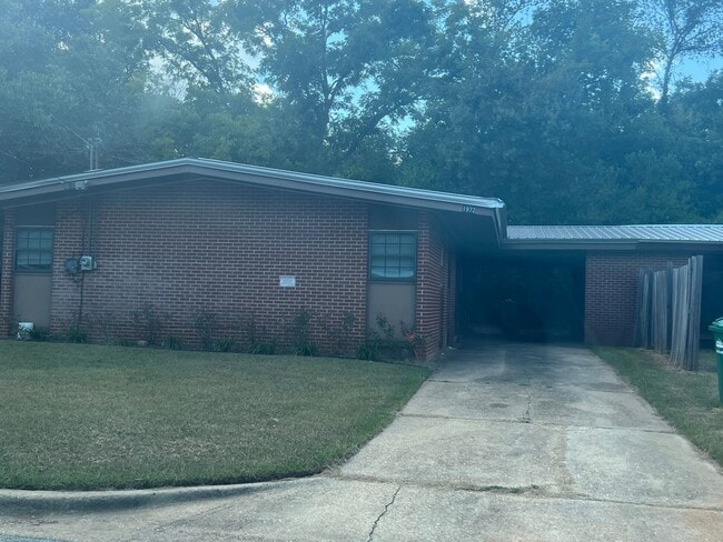 property at 1972 S Riverview Cir