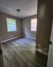 1733 Finchley Dr in Charlotte, NC - Building Photo - Building Photo