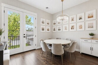 913 Oak St in Houston, TX - Building Photo - Building Photo