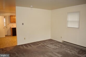 959 Orchard Dr in Chambersburg, PA - Building Photo - Building Photo