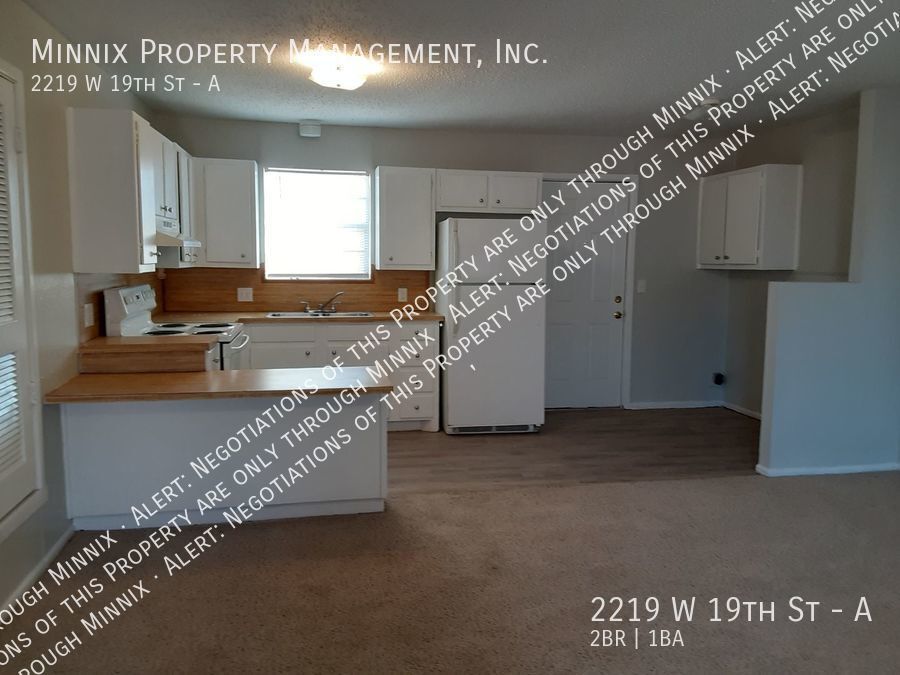2219 W 19th, Unit A in Plainview, TX - Building Photo