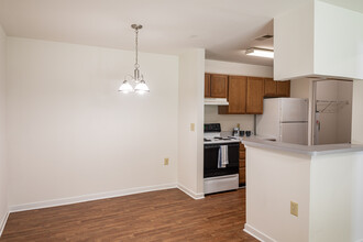 Jefferson Pointe in Prince George, VA - Building Photo - Interior Photo