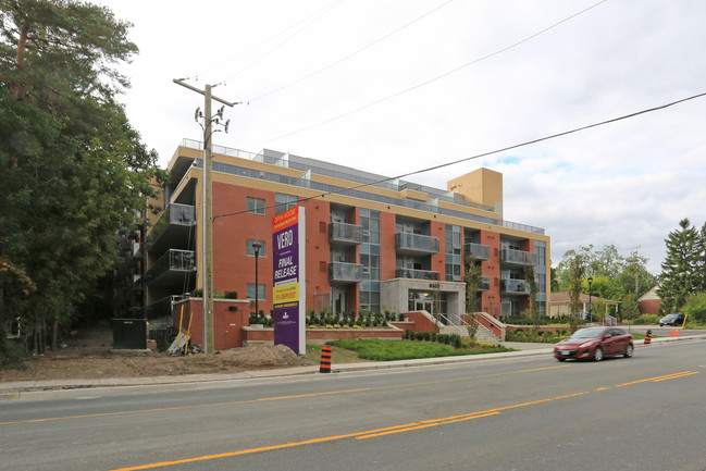 Vero Condos in Vaughan, ON - Building Photo - Building Photo