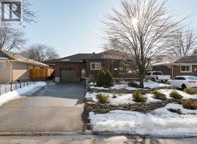 45 Buckingham St in Brantford, ON - Building Photo