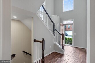 6809 Morning Brook Terrace in Alexandria, VA - Building Photo - Building Photo