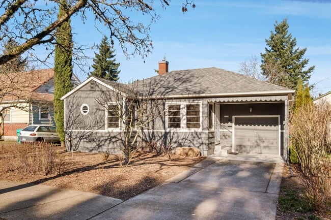 2715 N Kilpatrick St in Portland, OR - Building Photo - Building Photo