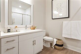 The Retreat at Rio Salado in Tempe, AZ - Foto de edificio - Building Photo