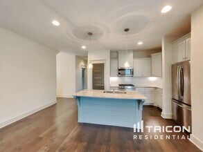 1224 Hillwood Private Cove in Nashville, TN - Building Photo - Building Photo