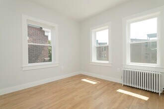 34 South St, Unit 11 in Boston, MA - Building Photo - Building Photo