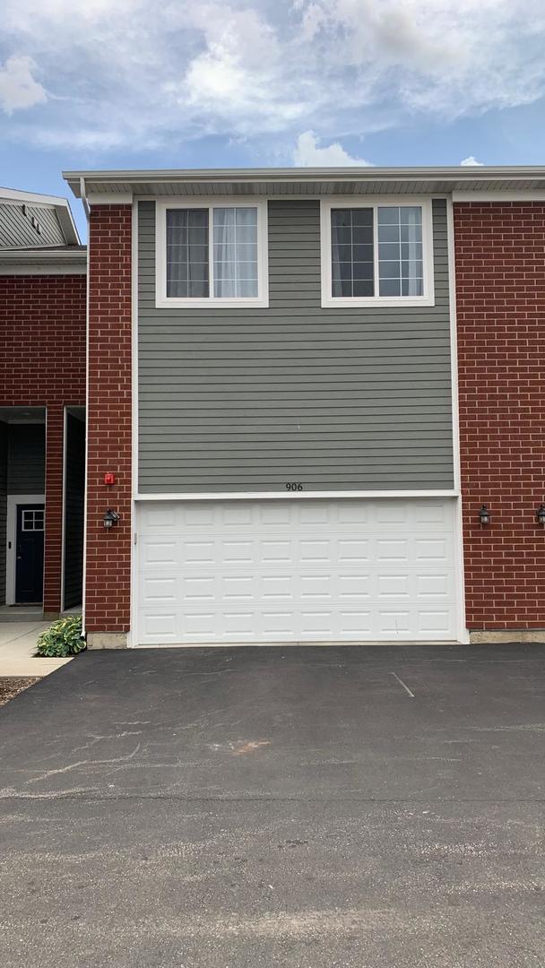 property at 906 Gillespie Ln