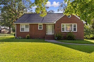 2220 Rodgers St in Chesapeake, VA - Building Photo