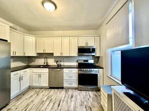 286 Fulton Ave in Jersey City, NJ - Building Photo - Building Photo