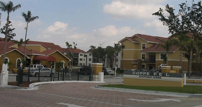 Edgewater Condominium in Coral Springs, FL - Building Photo - Building Photo