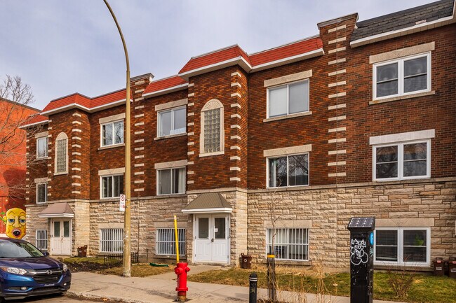 4203 Chapleau St in Montréal, QC - Building Photo - Primary Photo