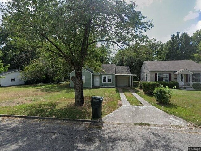 property at 1711 Irving St
