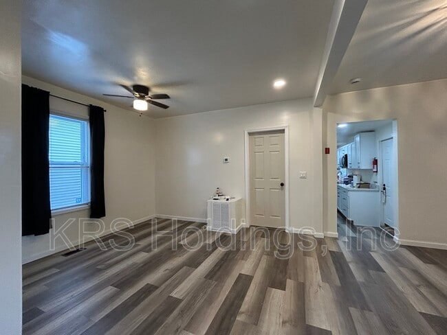 1112 Hoover Ave in Chesapeake, VA - Building Photo - Building Photo