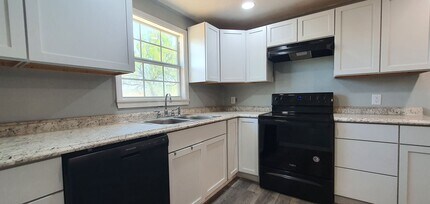 818 Antonio St in San Angelo, TX - Building Photo - Building Photo