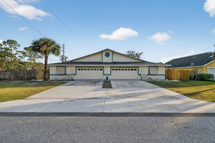 6016 Pompano St in Jupiter, FL - Building Photo