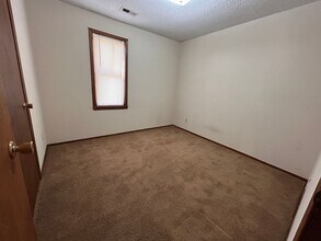 1000 N St Paul St in Wichita, KS - Building Photo - Building Photo