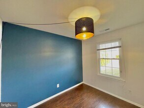 7 N Hill Dr in Mount Holly, NJ - Building Photo - Building Photo