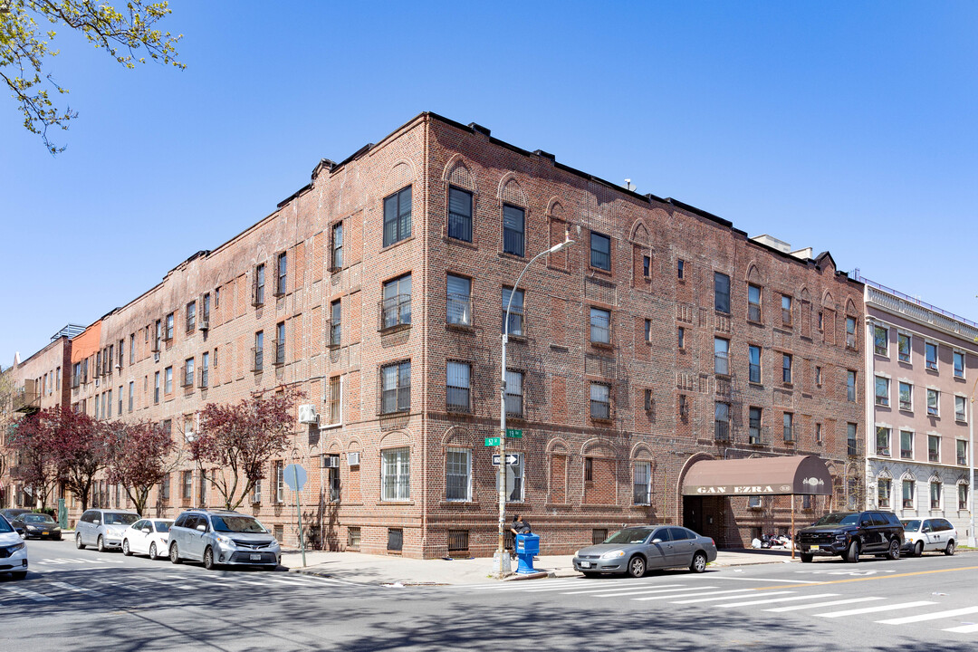 5120 19th Ave in Brooklyn, NY - Building Photo